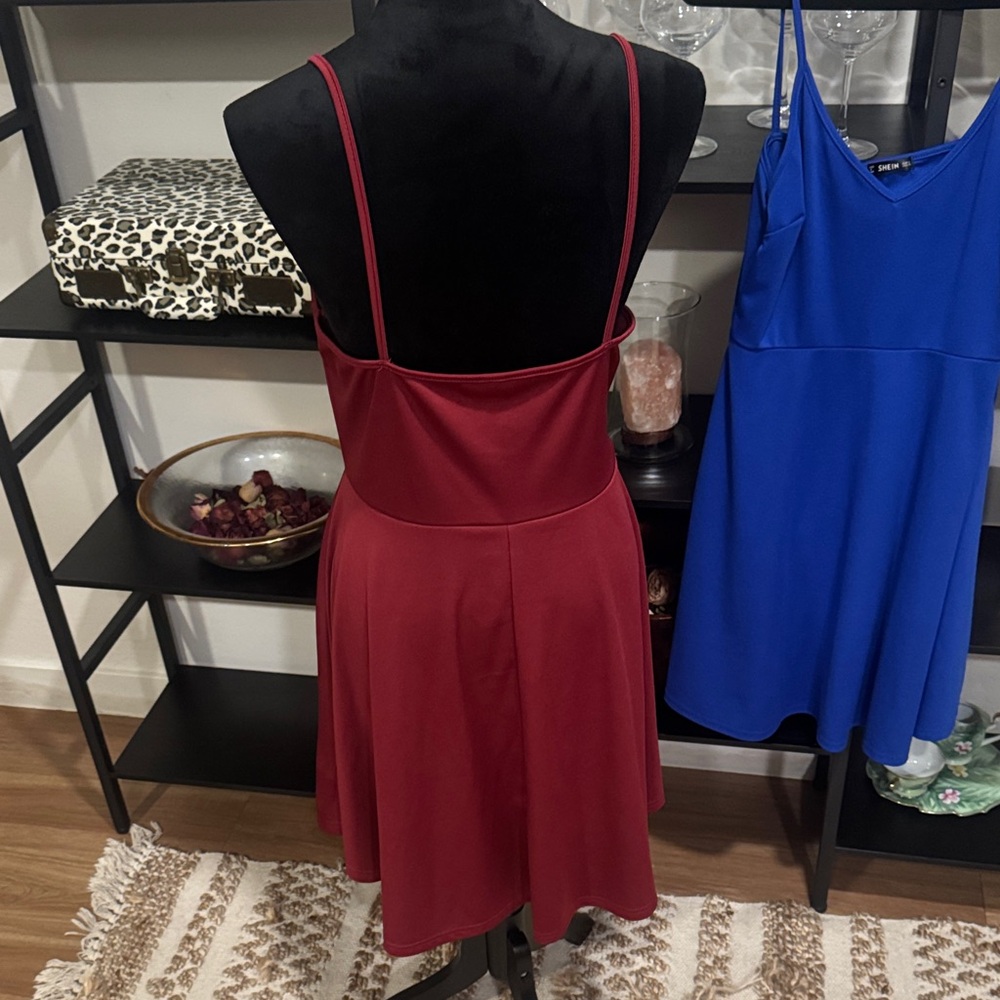 SHEIN Red and Blue Mini Dresses - Picture 4 of 8